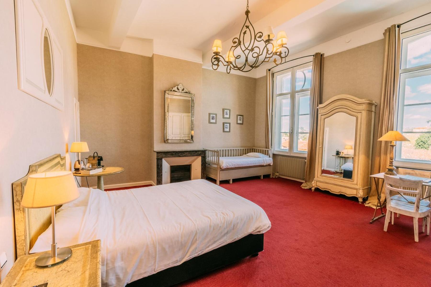 Les Trois Lys Hotel Condom Buitenkant foto