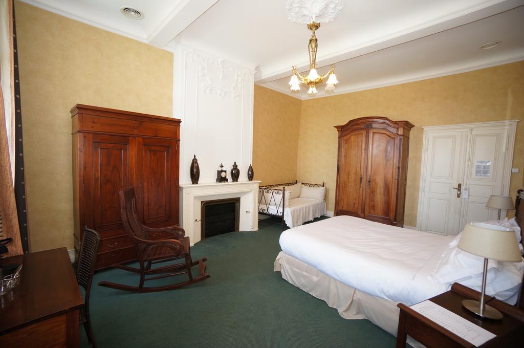 Les Trois Lys Hotel Condom Kamer foto